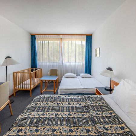 Hotel Club Tihany Luaran gambar