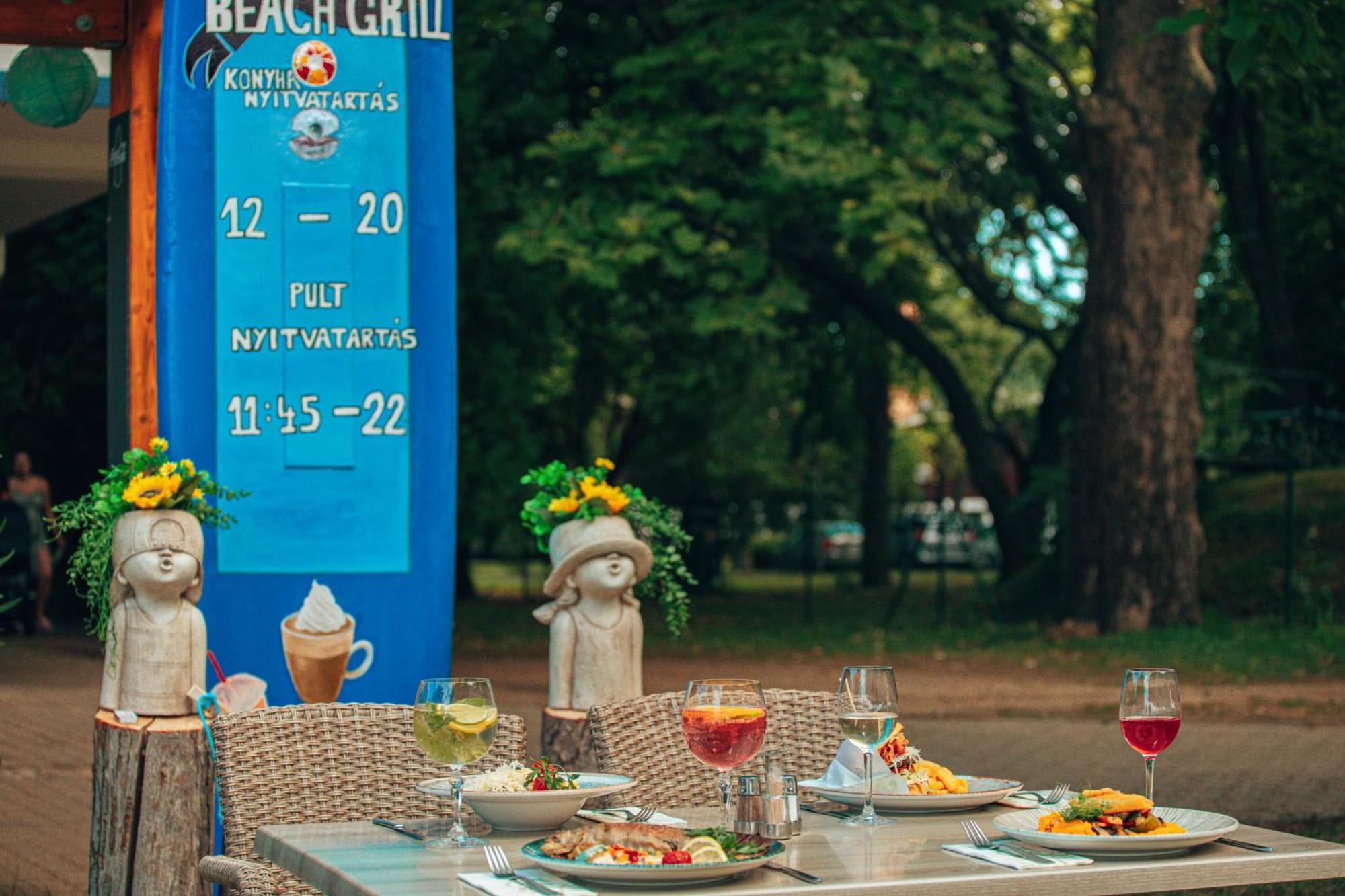 Hotel Club Tihany Luaran gambar
