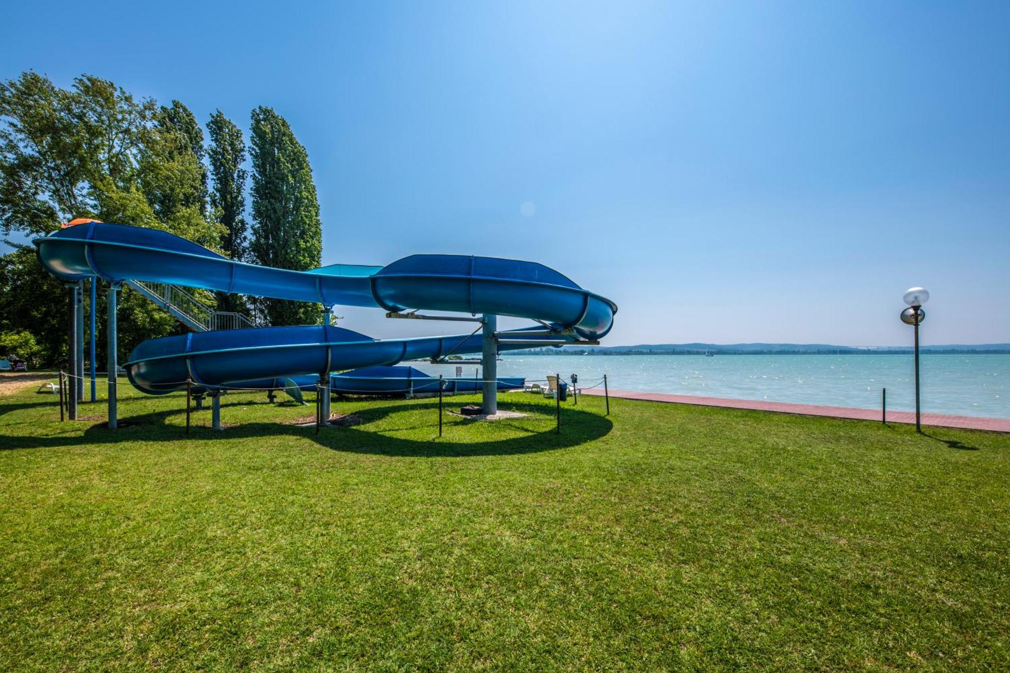 Hotel Club Tihany Luaran gambar