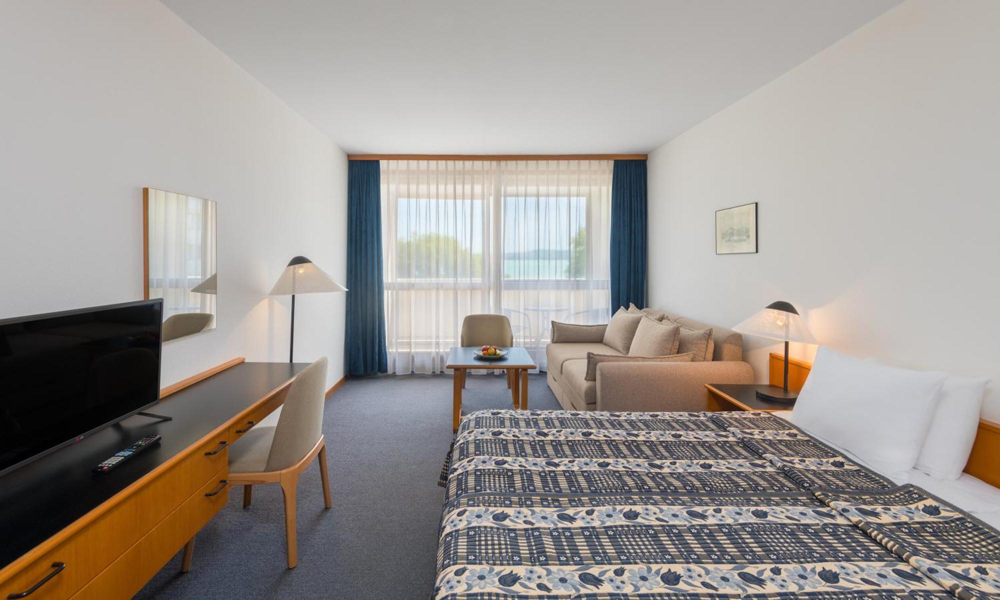 Hotel Club Tihany Luaran gambar