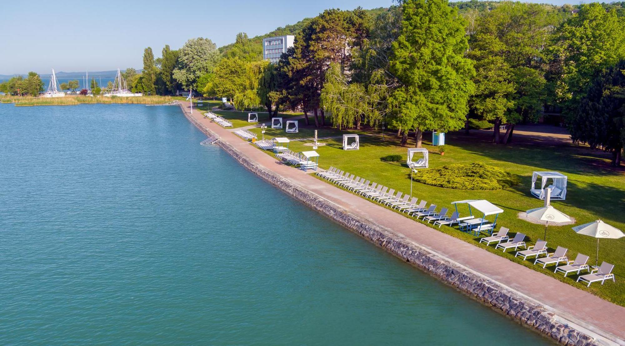 Hotel Club Tihany Luaran gambar