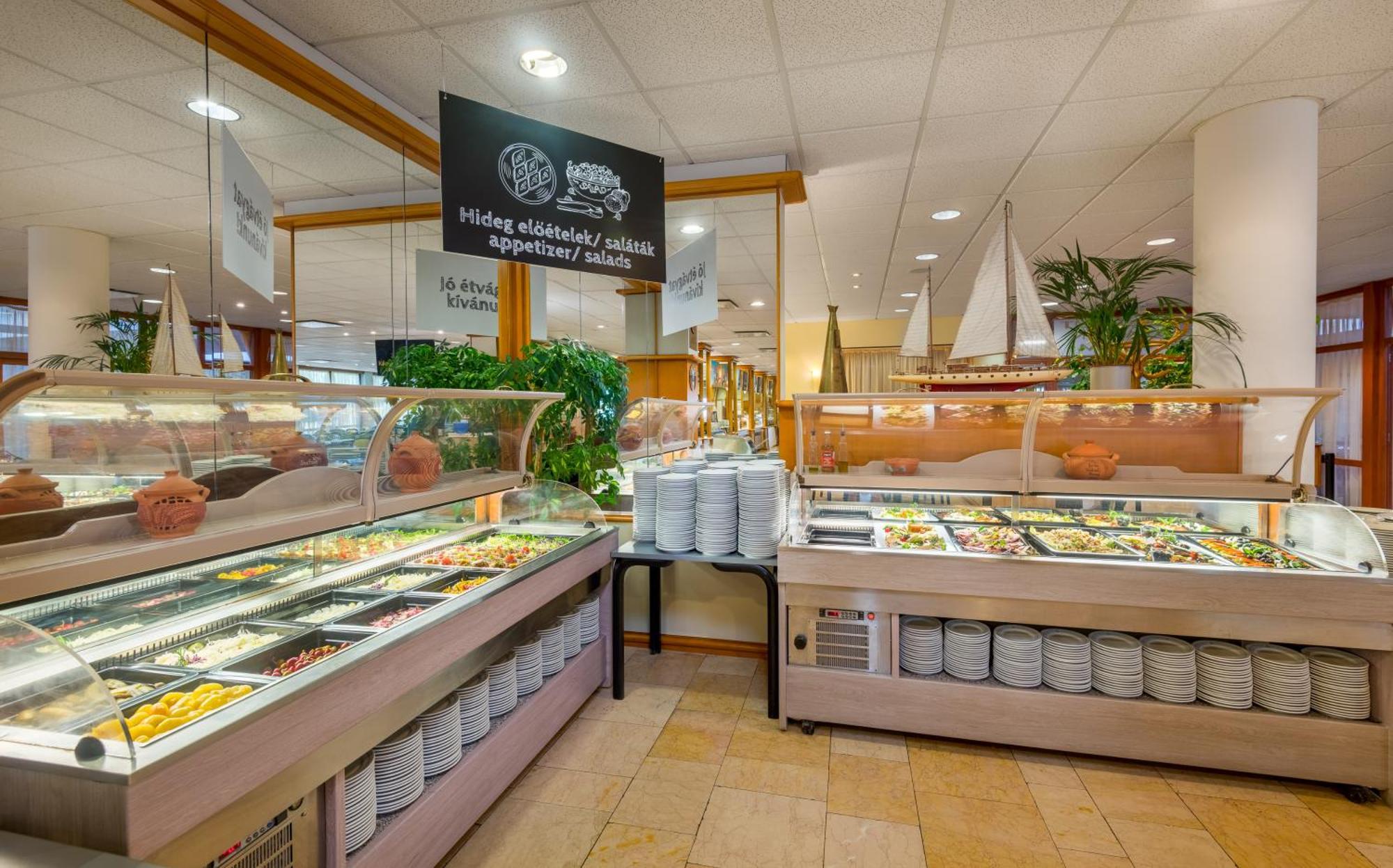 Hotel Club Tihany Luaran gambar
