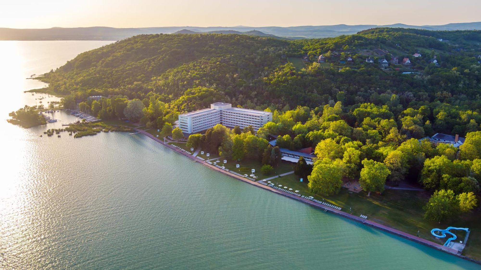 Hotel Club Tihany Luaran gambar