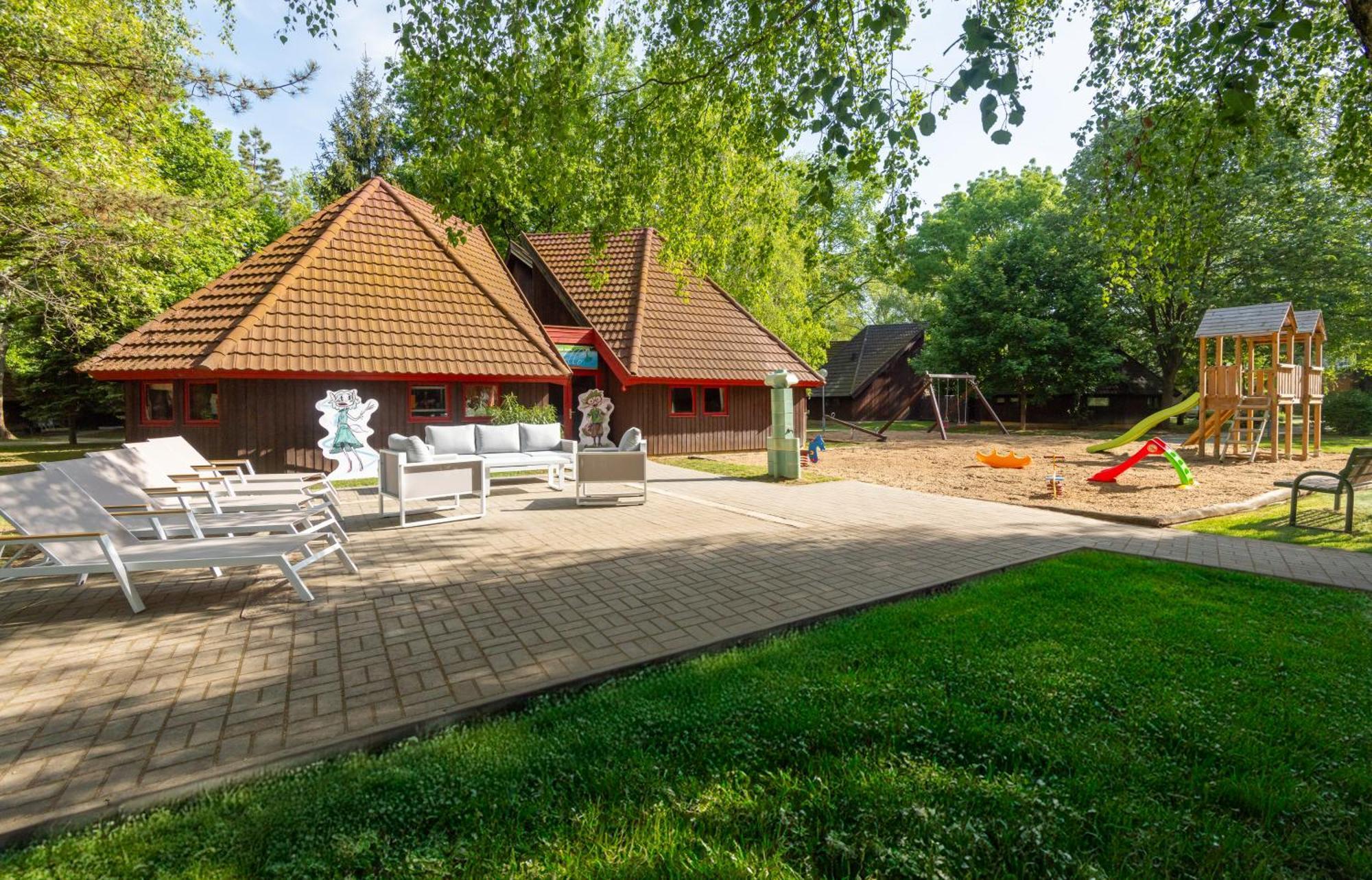 Hotel Club Tihany Luaran gambar